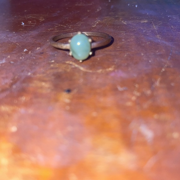 Jade ring - Picture 2 of 3